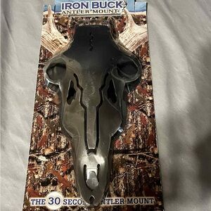 Dead Deer Hunting Accessory Iron Skull Buck Antler Mount Kit New
